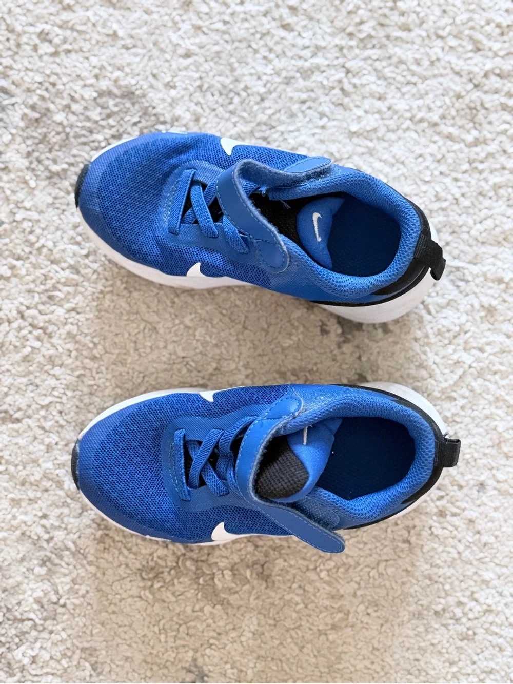 Nike Kids Blue and White Velcro Sneakers